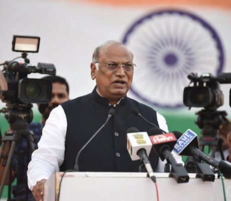 Bengaluru: Karnataka Minister Priyank Kharge Rejects BJP Allegations on Permanent Residence Certificates Amid SIR Exercise
