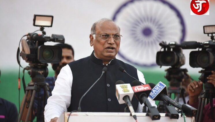 Bengaluru: Karnataka Minister Priyank Kharge Rejects BJP Allegations on Permanent Residence Certificates Amid SIR Exercise