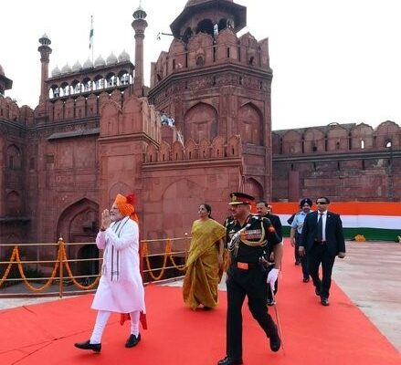 Independence Day 2026: Vande Mataram, Sapta Dhara, and Modi’s Vision for 2047