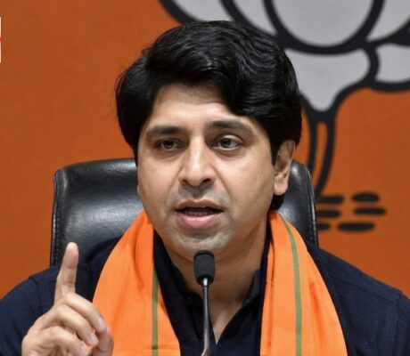 ‘Middle Class Is Being Looted’: Shehzad Poonawalla’s Last Warning Before BJP Exit