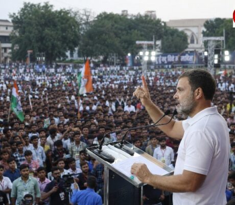 CHHATRON KI GOONJ’ ROCKS PRAYAGRAJ: RAHUL GANDHI TURNS STUDENT ANGER INTO A POLITICAL WARNING