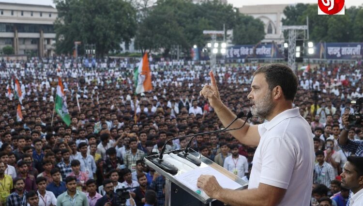 CHHATRON KI GOONJ’ ROCKS PRAYAGRAJ: RAHUL GANDHI TURNS STUDENT ANGER INTO A POLITICAL WARNING